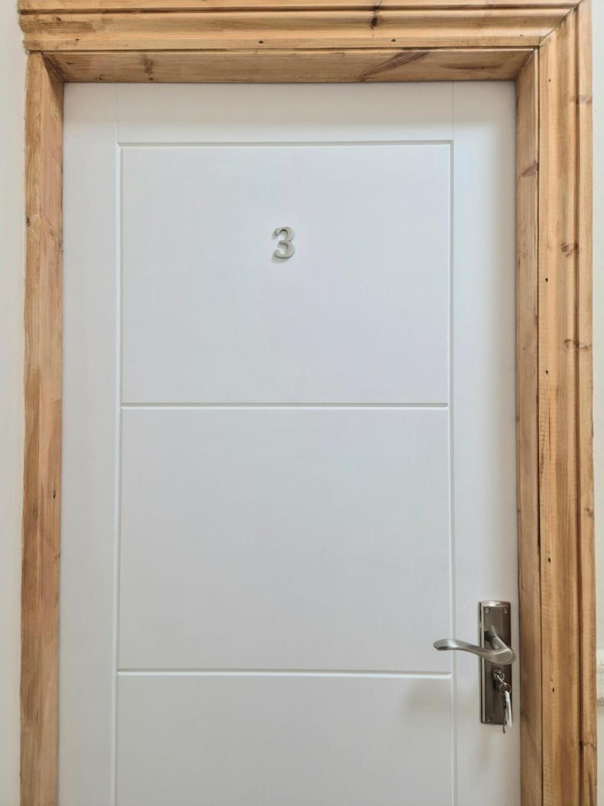 Rooms In Manchester 6 Minutes Drive To Victoria Station Exterior photo